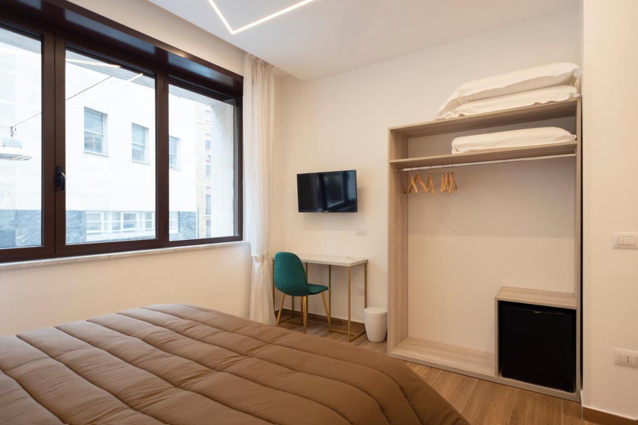 Toledo3 Hotel Наполи Екстериор снимка