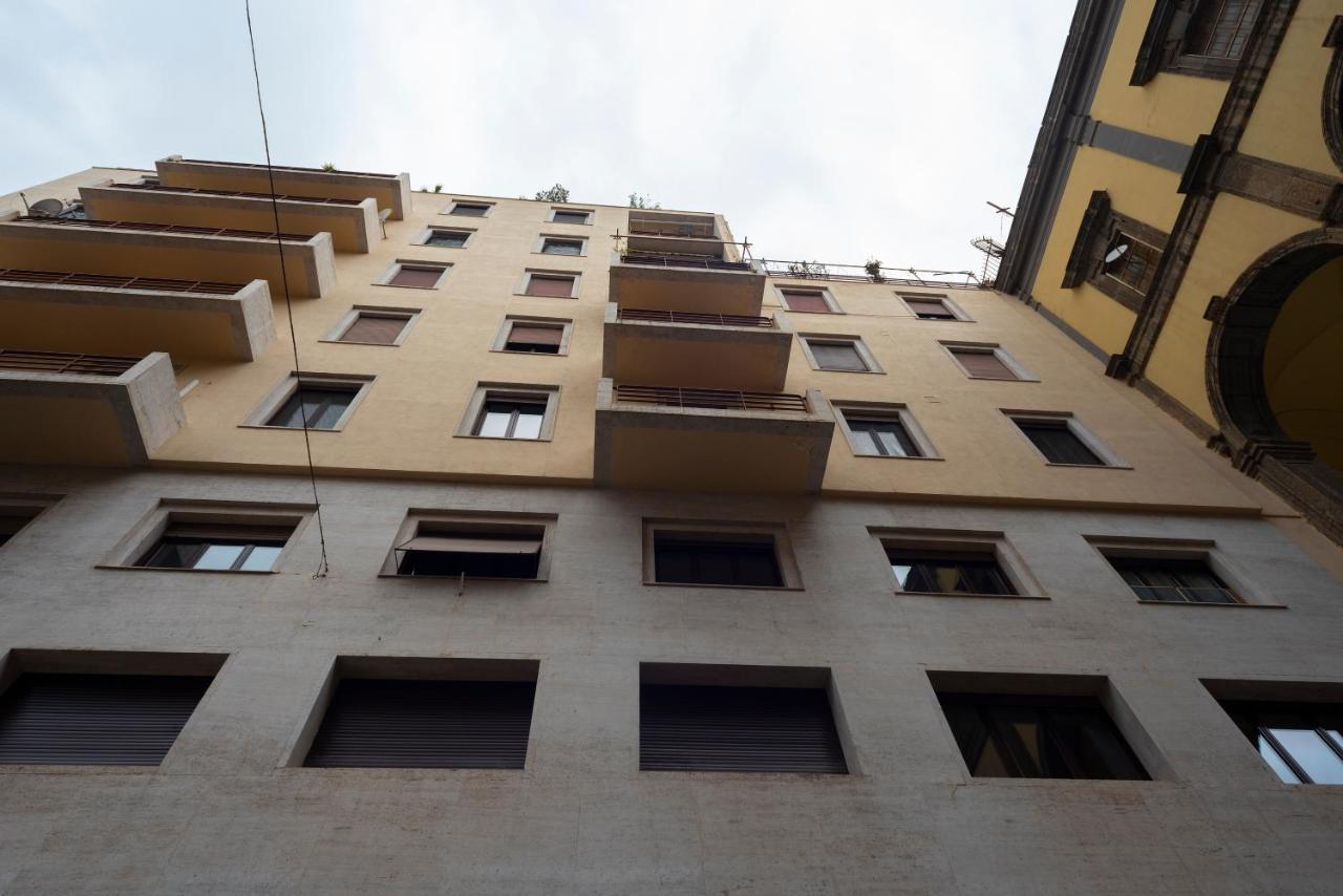 Toledo3 Hotel Наполи Екстериор снимка